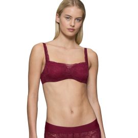 Biustonosz balkonetka Triumph Body Make-Up Illusion Lace Balconette, Kolor: czerwony, Rozmiar: 70B  sklep ebielizna.pl