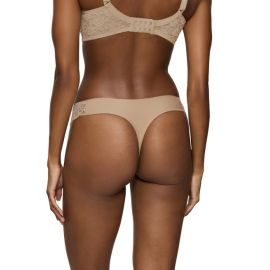 Triumph majtki damskie stringi Amourette Hipster String, Kolor: cielisty, Rozmiar: 38  sklep ebielizna.pl