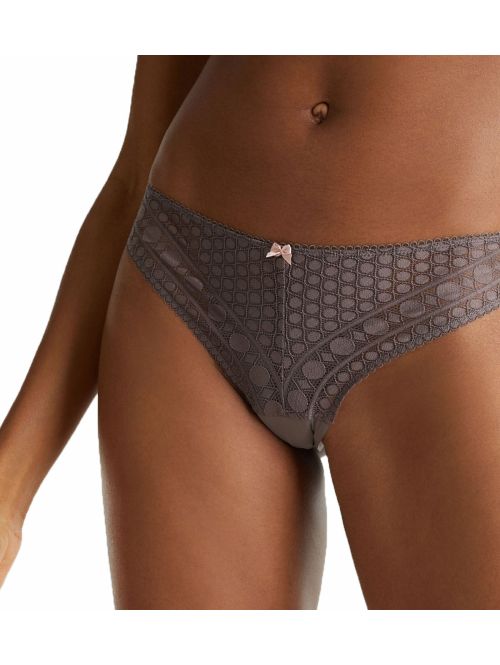 Aurorah Brazilian Brief
