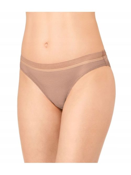 Majtki damskie Triumph Infinite Sensation Tai 42, Kolor: cielisty, Rozmiar: 40  sklep ebielizna.pl