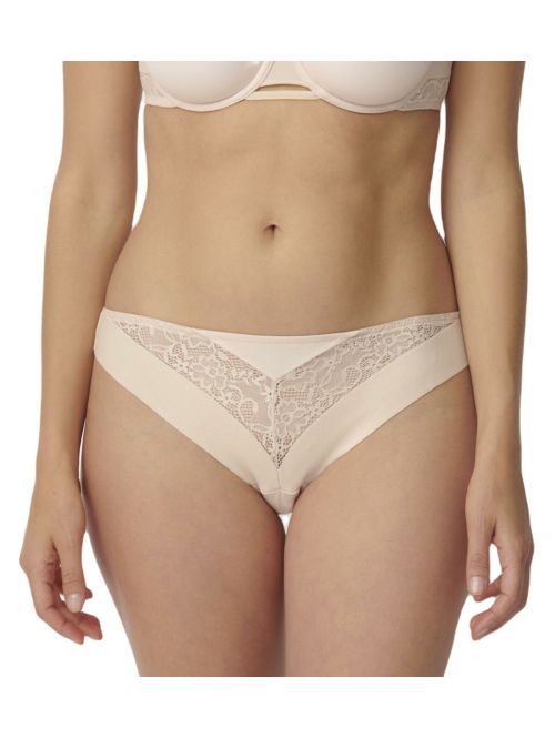Majtki brazyliany Triumph Vivid Spotlight Brazilian beżowy, Kolor: beżowy, Rozmiar: 40  sklep ebielizna.pl