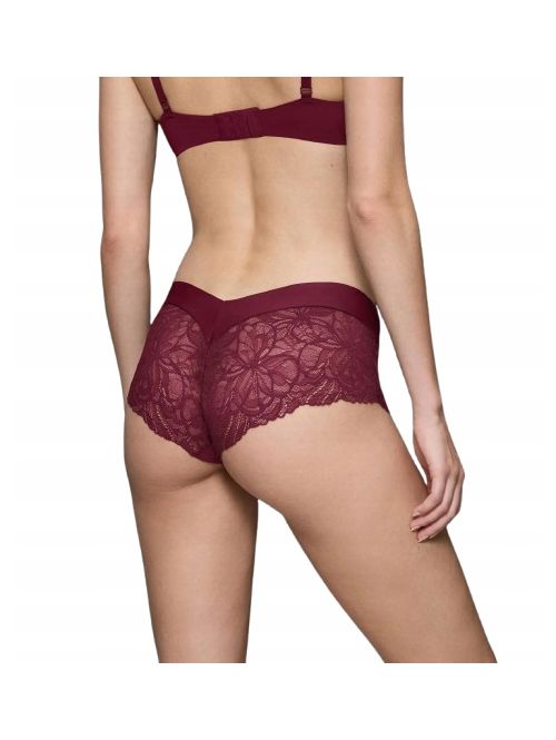 Majtki Triumph Body Make-up Illusion Lace Shorty, Kolor: czerwony, Rozmiar: 40  sklep ebielizna.pl
