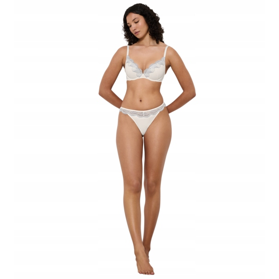 Triumph majtki damskie Comfort Glam String, Kolor: beżowy, Rozmiar: 36, 2 image
